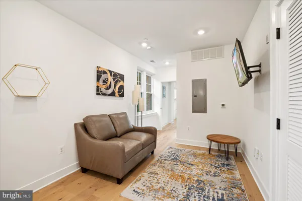 $4,200 | 2869 28th Street Northwest, Unit 104, Washington, DC 20008