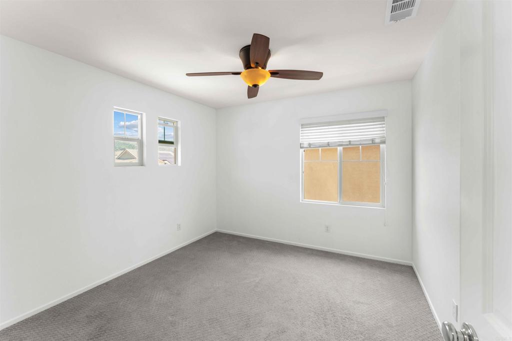 35664 Asturian Way Fallbrook, CA 92028 - Photo 32 of 56