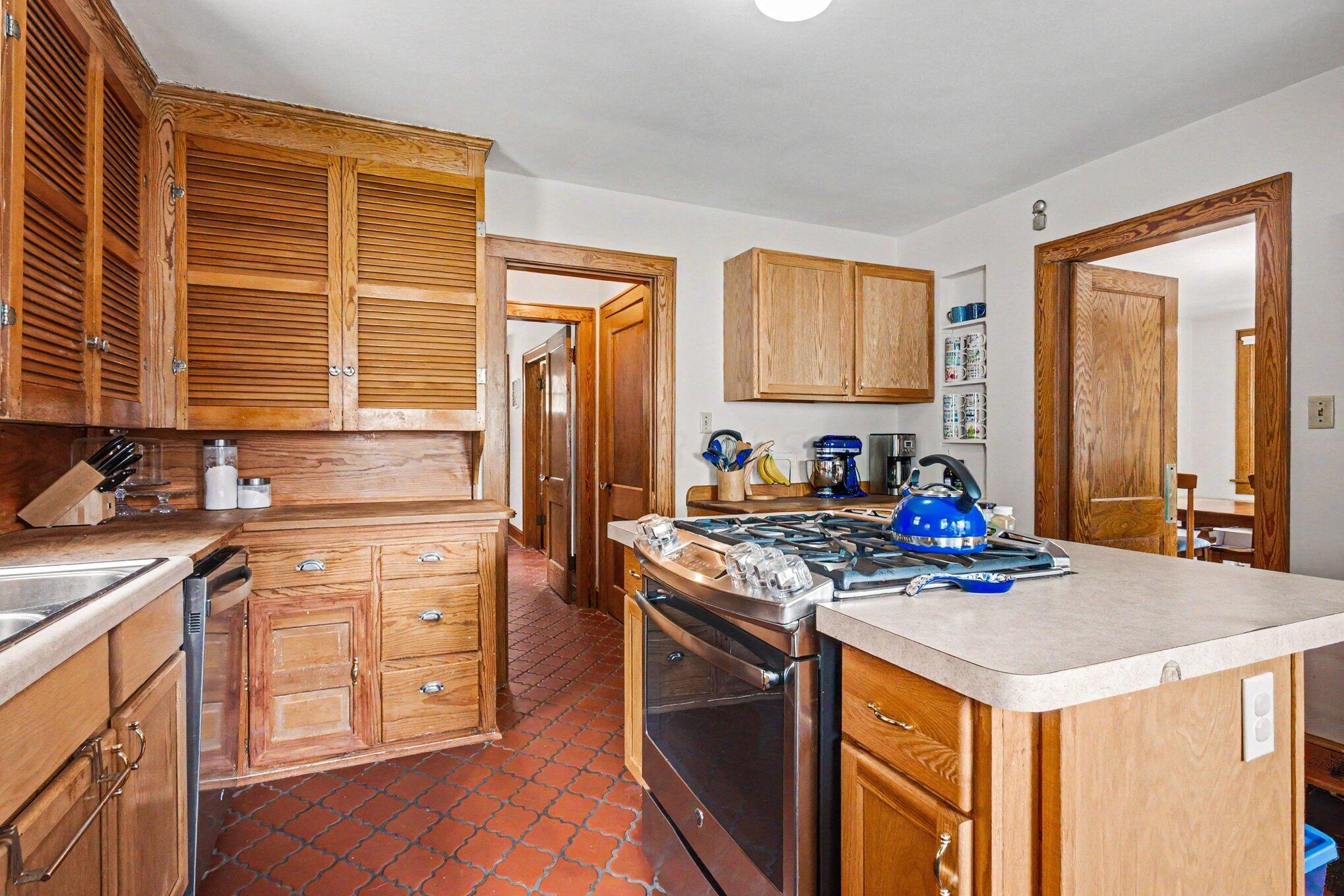 162 Northridge Road Columbus, OH 43214 - Photo 17 of 42