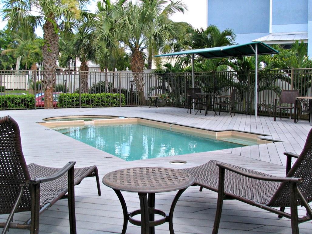 428 Southwest Akron Avenue, Unit 4 Stuart, FL 34994 - Photo 13 of 20 akronweb13.jpg