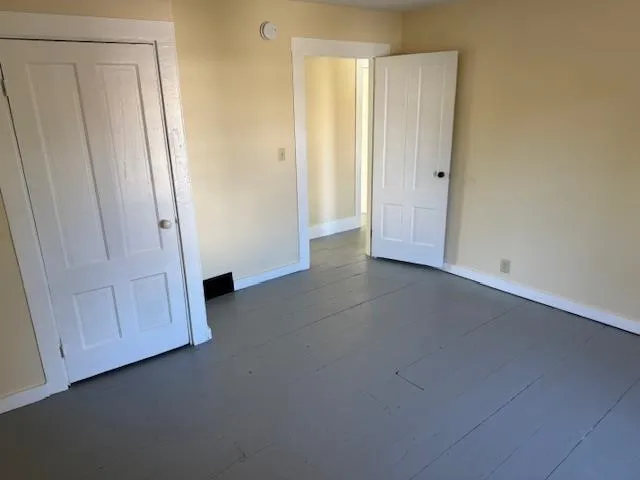 $1,960 | 9 Gowen Street, Sanford, ME 04073