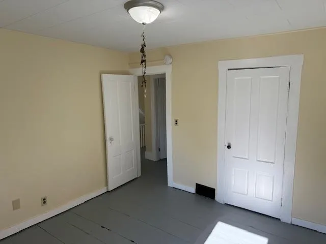 $1,960 | 9 Gowen Street, Sanford, ME 04073