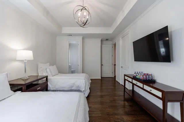 $2,295,000 | 4526 Peachtree Dunwoody Road, Atlanta, GA 30342