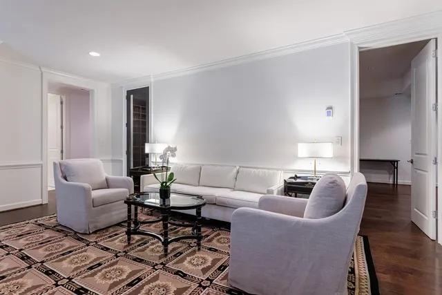 $2,295,000 | 4526 Peachtree Dunwoody Road, Atlanta, GA 30342