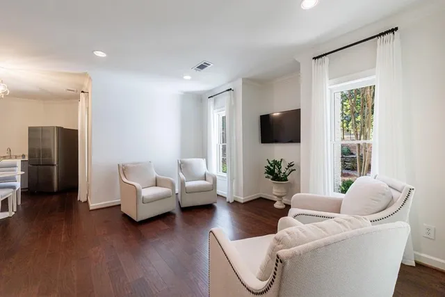 $2,295,000 | 4526 Peachtree Dunwoody Road, Atlanta, GA 30342