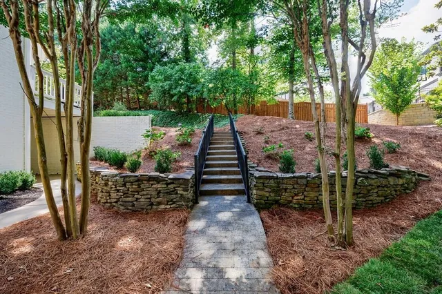 $2,295,000 | 4526 Peachtree Dunwoody Road, Atlanta, GA 30342