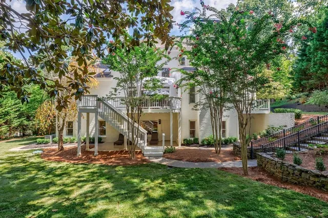 $2,295,000 | 4526 Peachtree Dunwoody Road, Atlanta, GA 30342