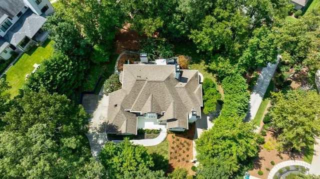 $2,295,000 | 4526 Peachtree Dunwoody Road, Atlanta, GA 30342