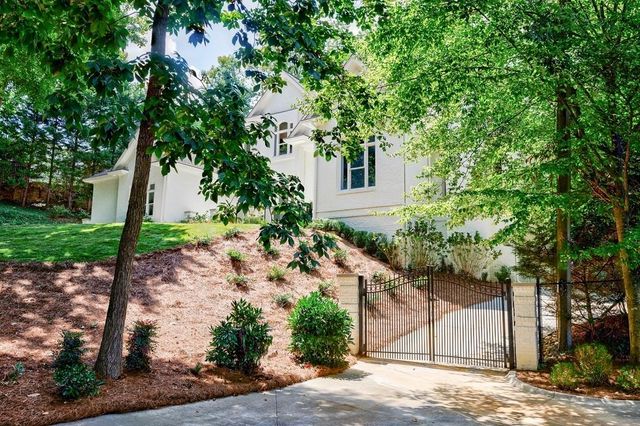 $2,295,000 | 4526 Peachtree Dunwoody Road, Atlanta, GA 30342