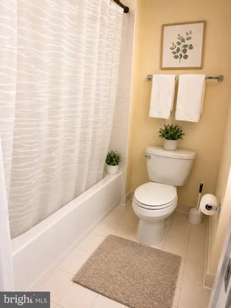 $469,900 | 15704 John Diskin Circle, Woodbridge, VA 22191