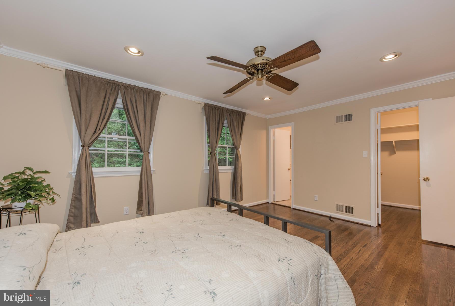 12810 Gaffney Road Silver Spring, MD 20904 - Photo 18 of 30 Bedroom (Master)