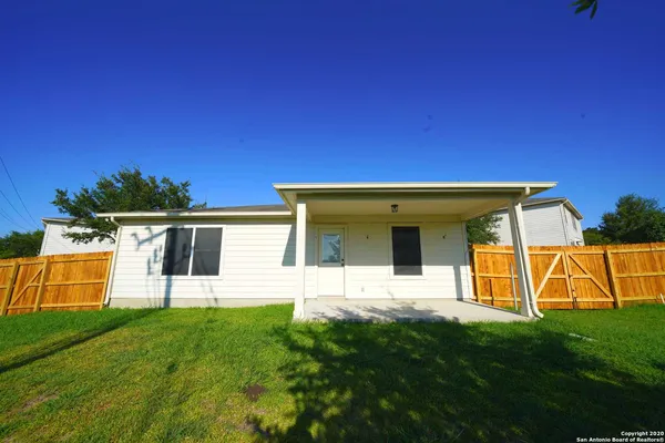 $1,850 | 6105 Portchester, Schertz, TX 78108