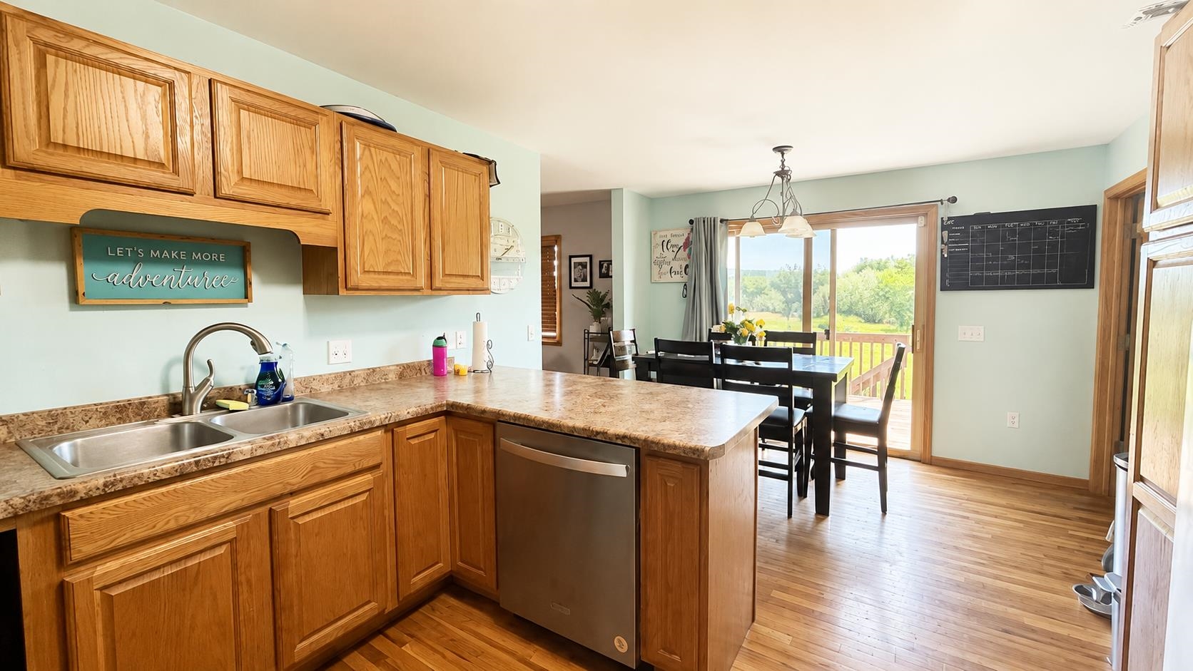 23 Jaz Circle Reedsburg, WI 53959 - Photo 9 of 34