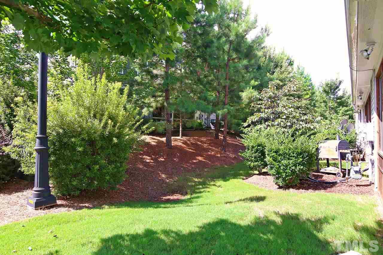 2401 Swans Rest Way Raleigh, NC 27606 - Photo 10 of 21