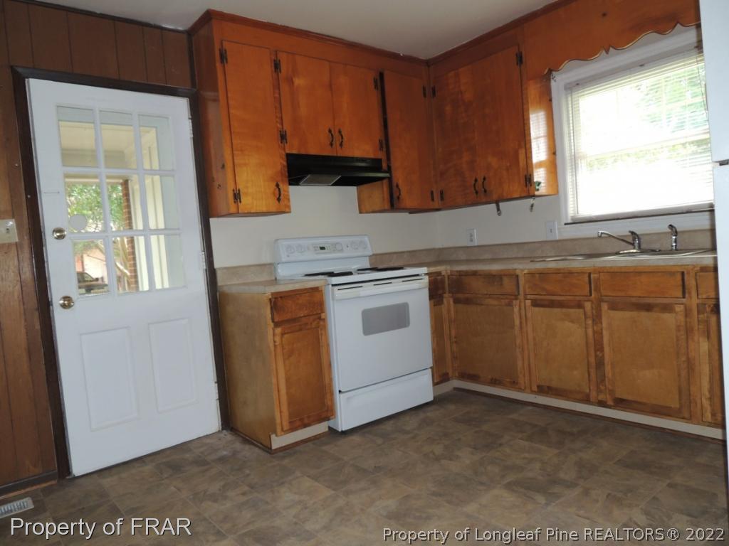 5106 Rodwell Road Fayetteville, NC 28311 - Photo 6 of 25 Gallery Image 6