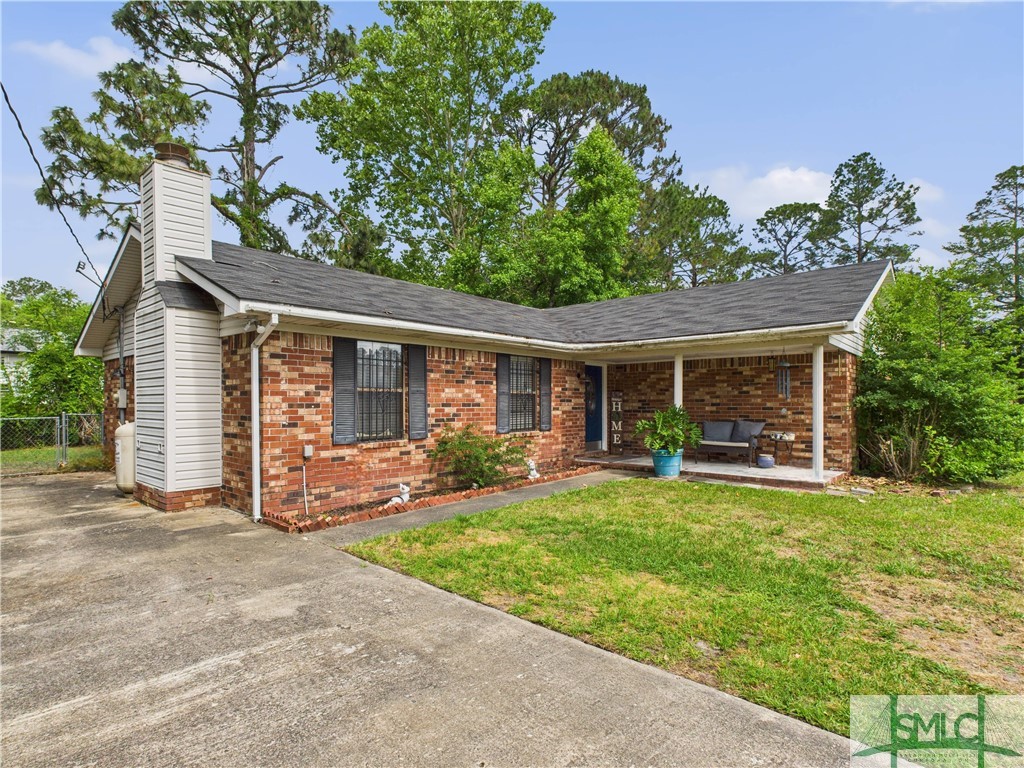 1054 Bacon Road Hinesville, GA 31313 - Photo 3 of 27