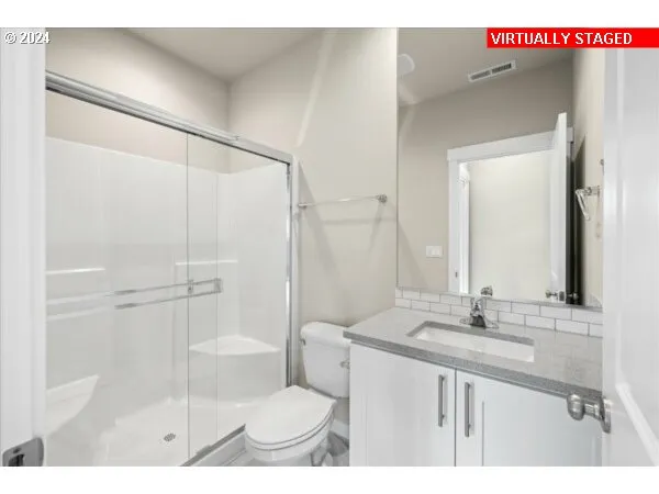 $832,460 | 10060 Southeast Vradenburg Road, Unit 397, Happy Valley, OR 97086