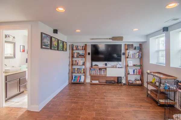 $439,000 | 1513 Clinton Avenue, Berwyn, IL 60402