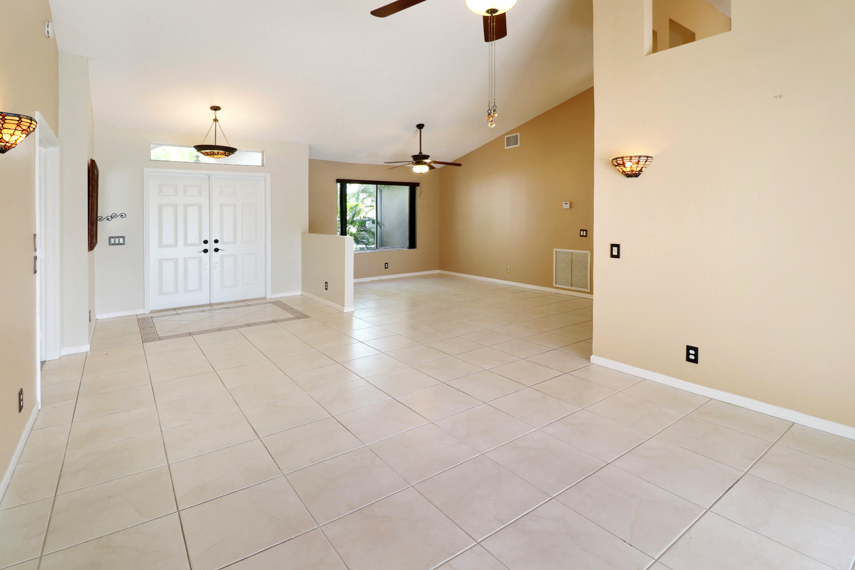 1968 Water Ridge Drive Weston, FL 33326 - Photo 13 of 38 b1IMG_8934