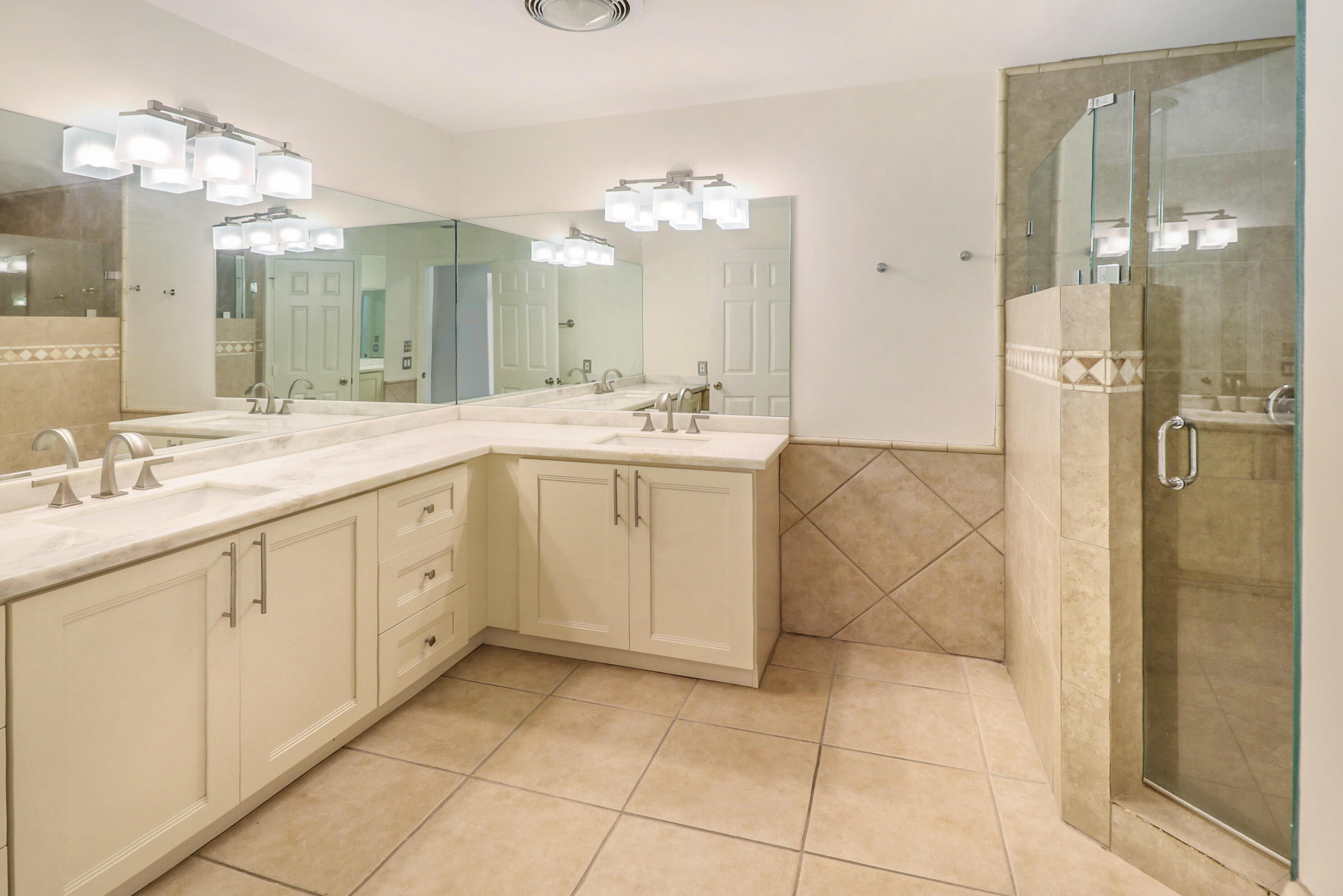 1968 Water Ridge Drive Weston, FL 33326 - Photo 33 of 38 b4IMG_8880-2