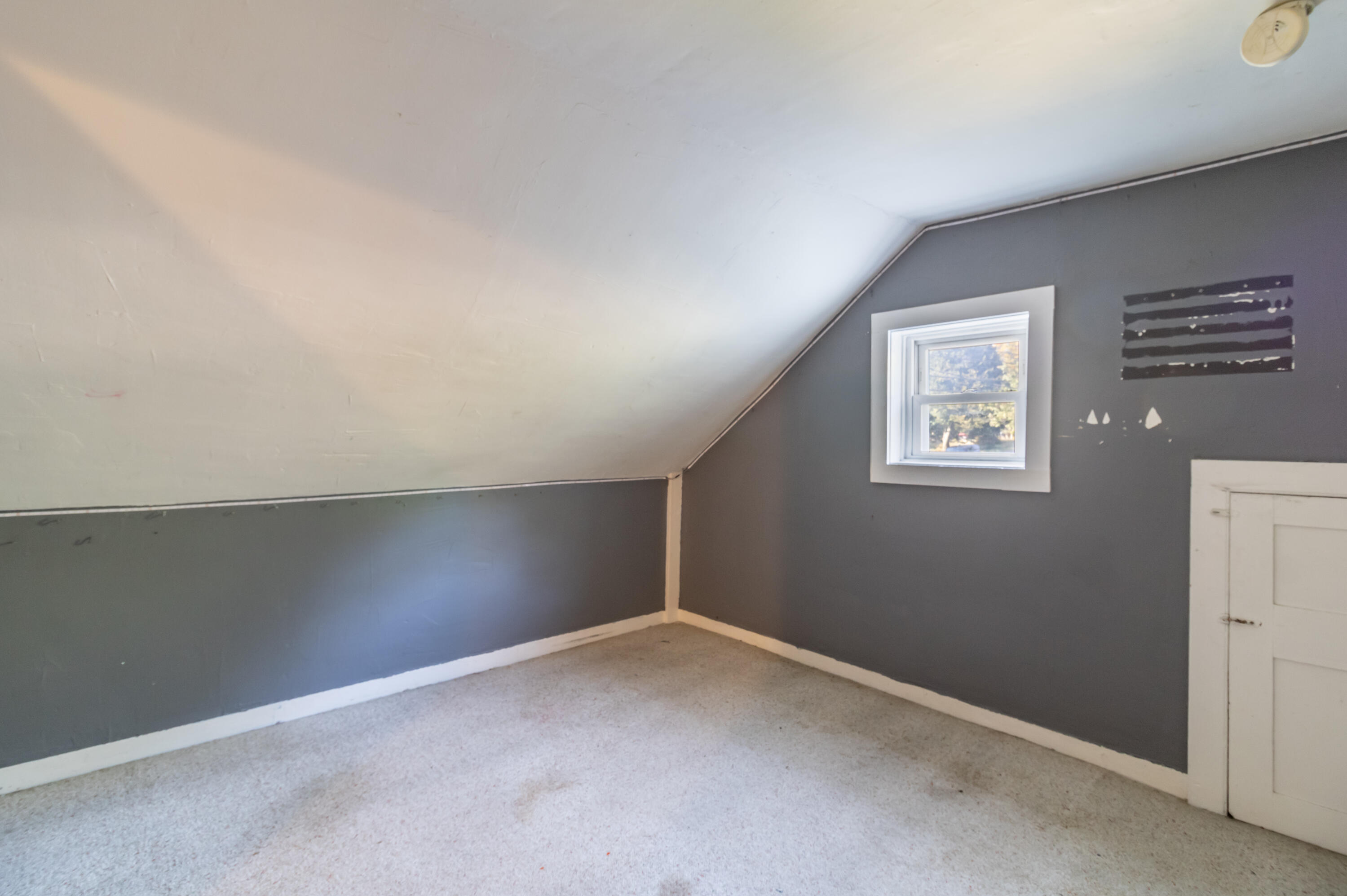 51 Bucksport Road Ellsworth, ME 04605 - Photo 38 of 71 51 Bucksport Road Interiors-11