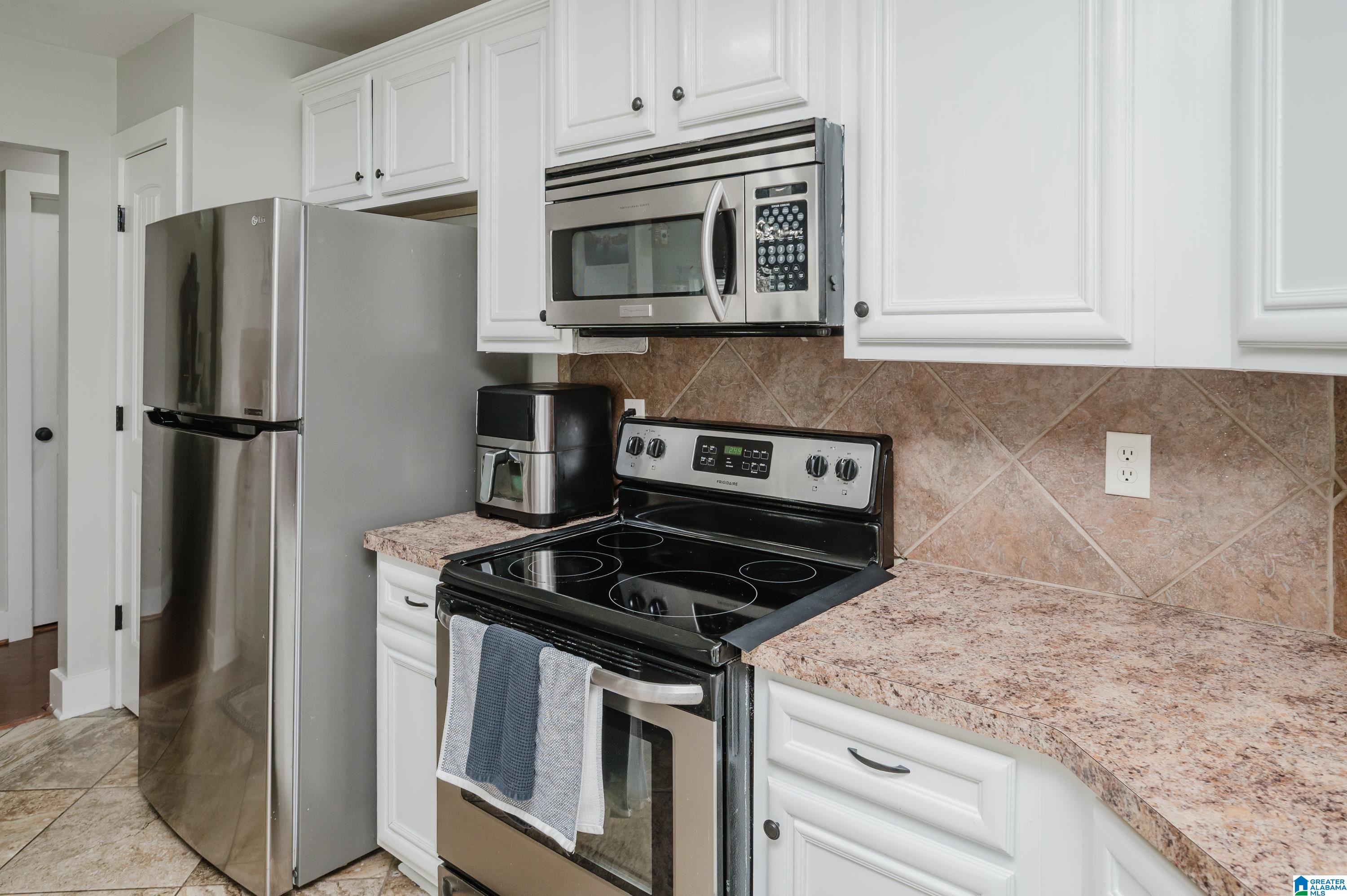 312 Cromwell Alabaster, AL 35114 - Photo 13 of 39