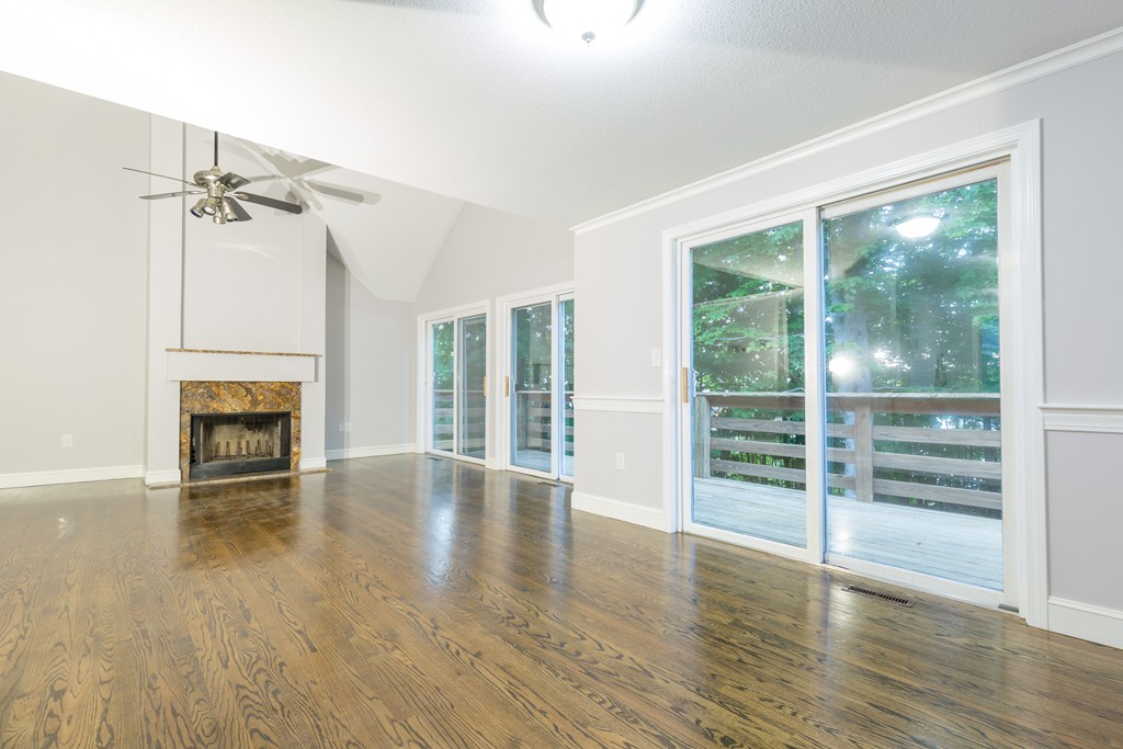 10 Stone Ridge Road, Unit 10 Franklin, MA 02038 - Photo 4 of 13 Gallery Image 4