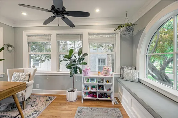 $520,000 | 308 East 68th Terrace, Kansas City, MO 64113