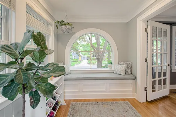 $520,000 | 308 East 68th Terrace, Kansas City, MO 64113