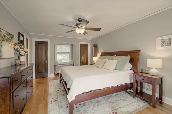 $520,000 | 308 East 68th Terrace, Kansas City, MO 64113