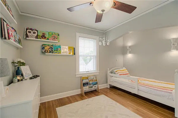 $520,000 | 308 East 68th Terrace, Kansas City, MO 64113