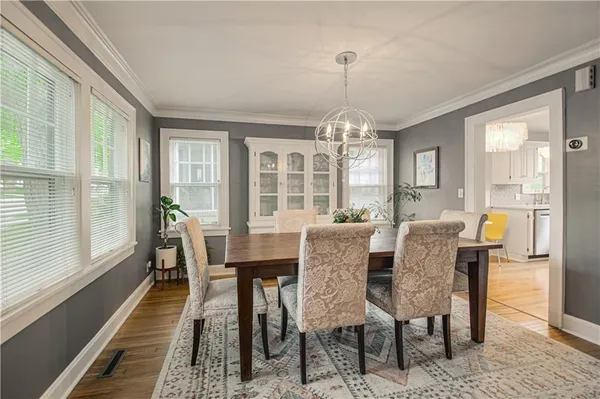 $520,000 | 308 East 68th Terrace, Kansas City, MO 64113
