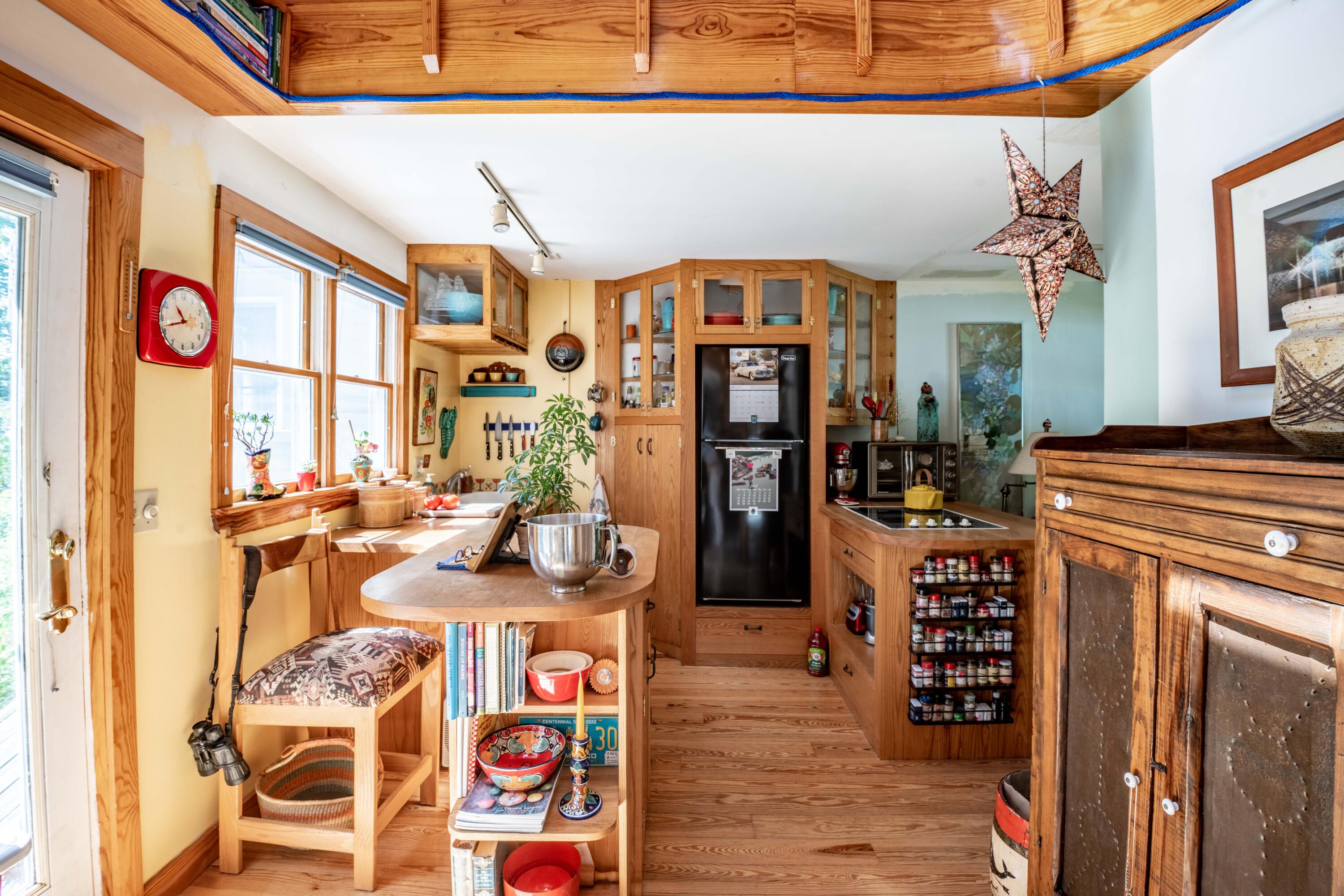 255 Log Cabin Road Arundel, ME 04046 - Photo 53 of 82 logcabin-70