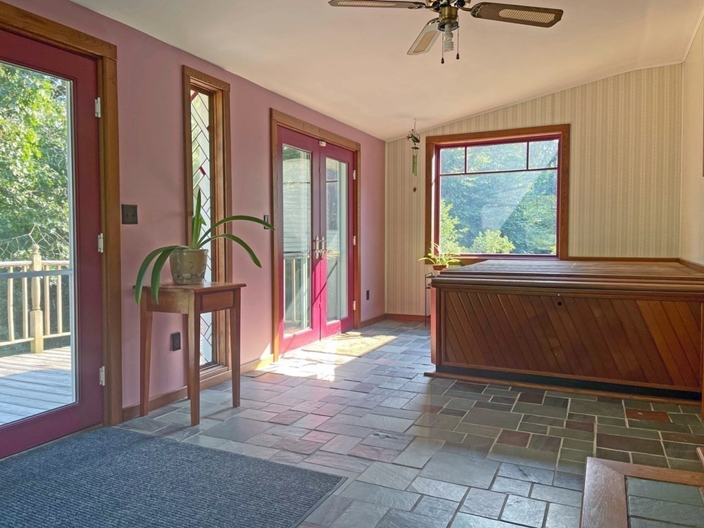 33 Fosters Road Montague, MA 01351 - Photo 17 of 42