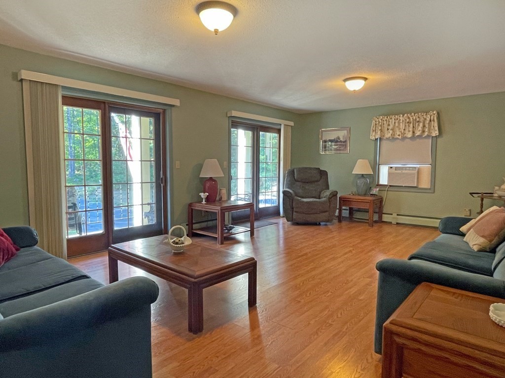 33 Fosters Road Montague, MA 01351 - Photo 4 of 42