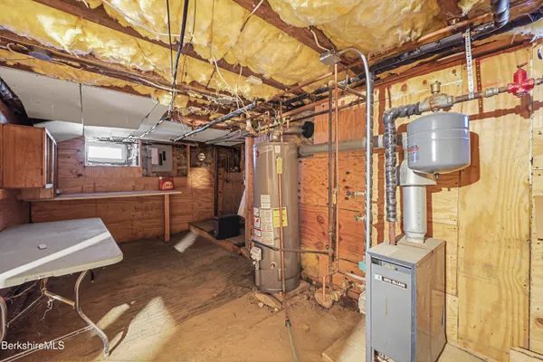 $174,900 | 176 North Summer Street, Adams, MA 01220