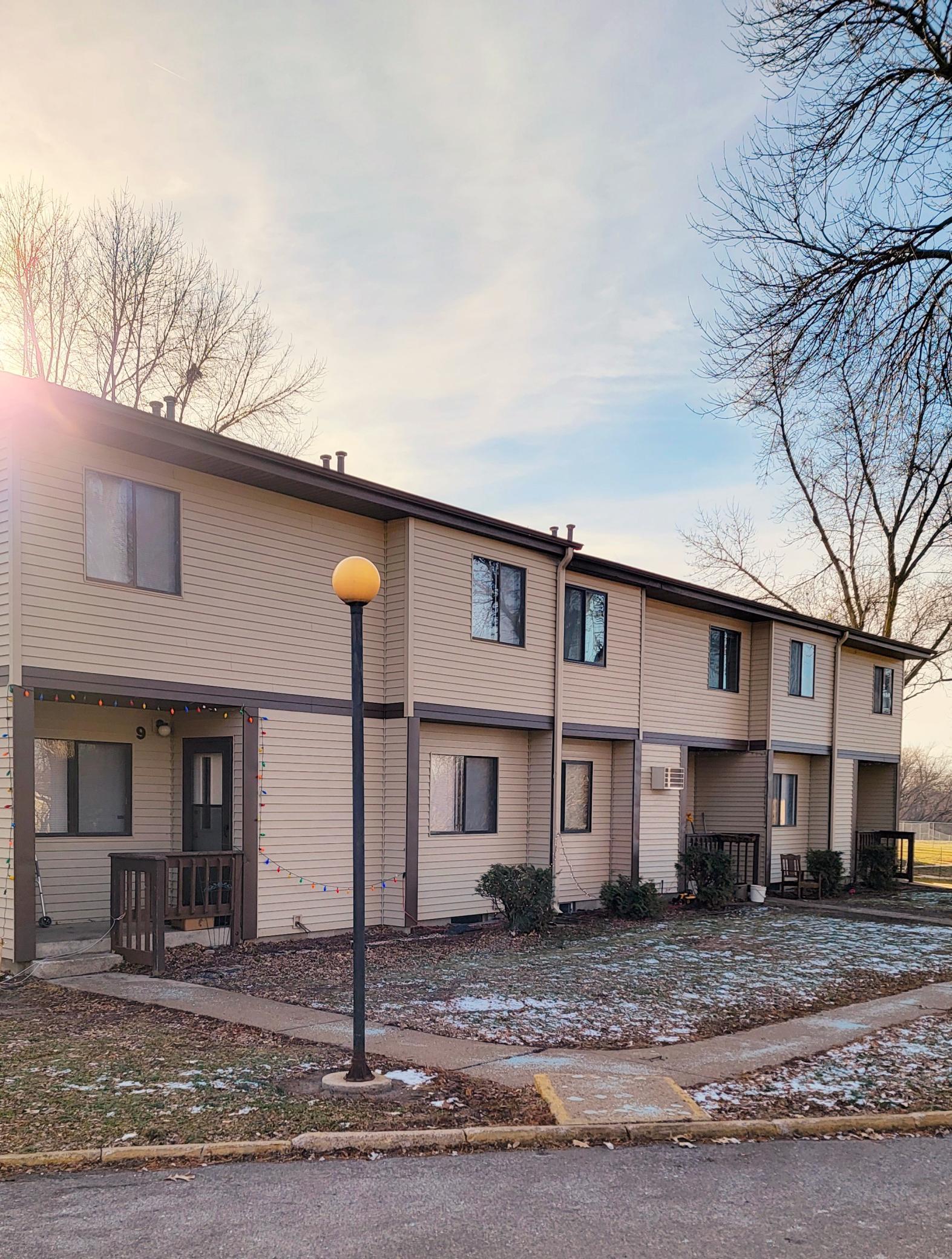 528 North Grant Street Blue Earth, MN 56013 - Photo 1 of 10