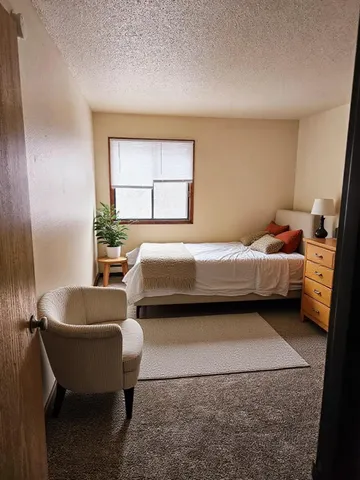 $848 | 528 North Grant Street, Unit 307, Blue Earth, MN 56013