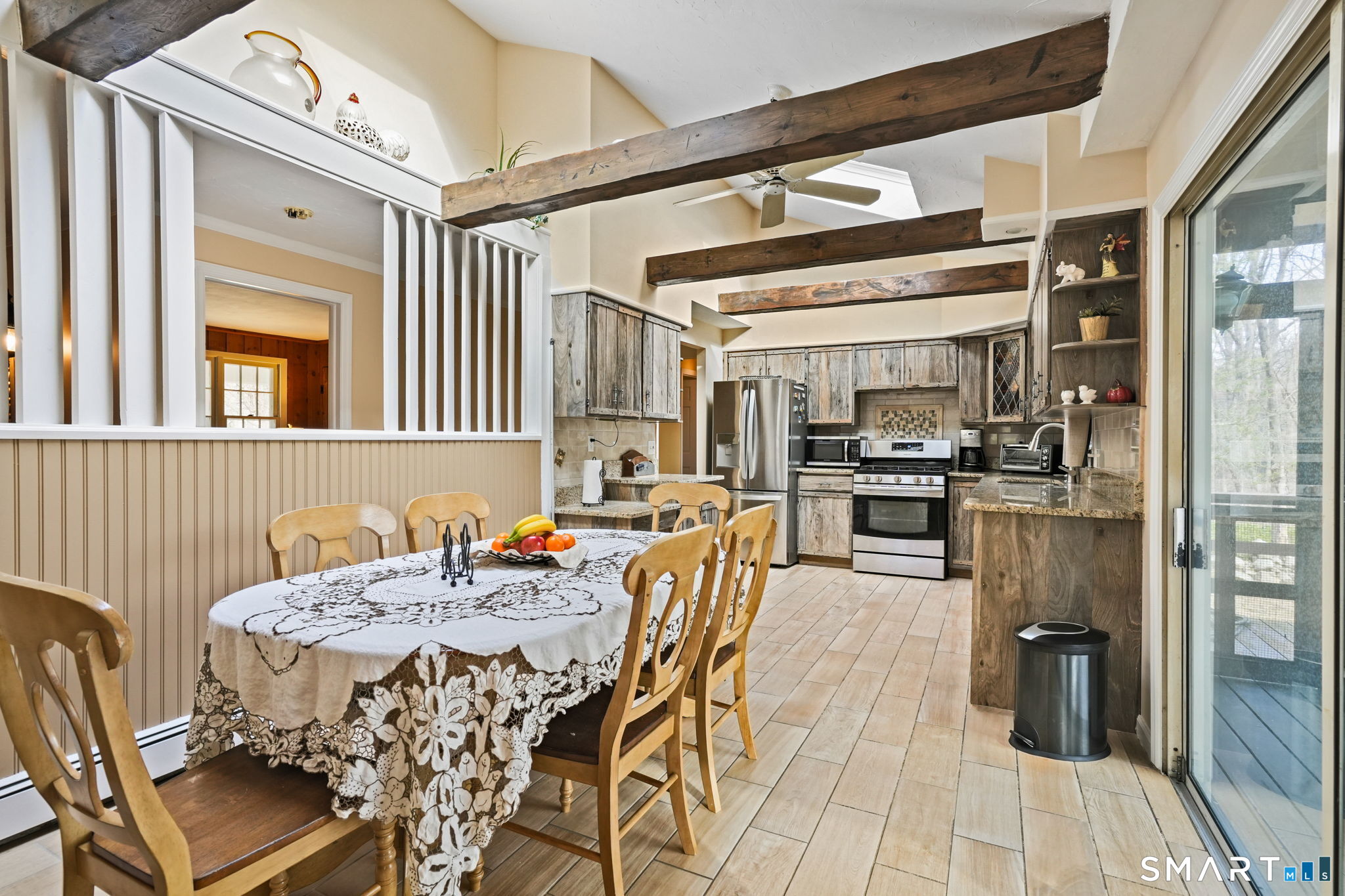 15 Flat Rock Drive Ridgefield, CT 06877 - Photo 4 of 14