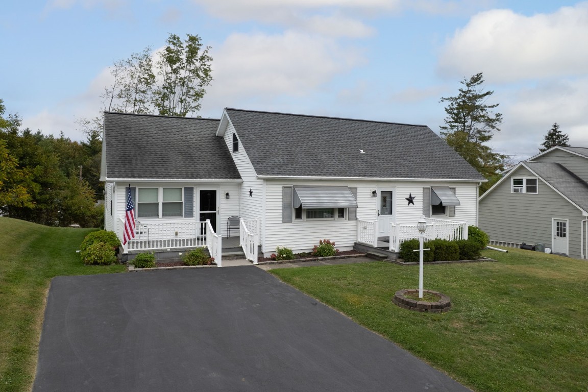 2017 Ford Road Endicott, NY 13760 - Photo 1 of 20