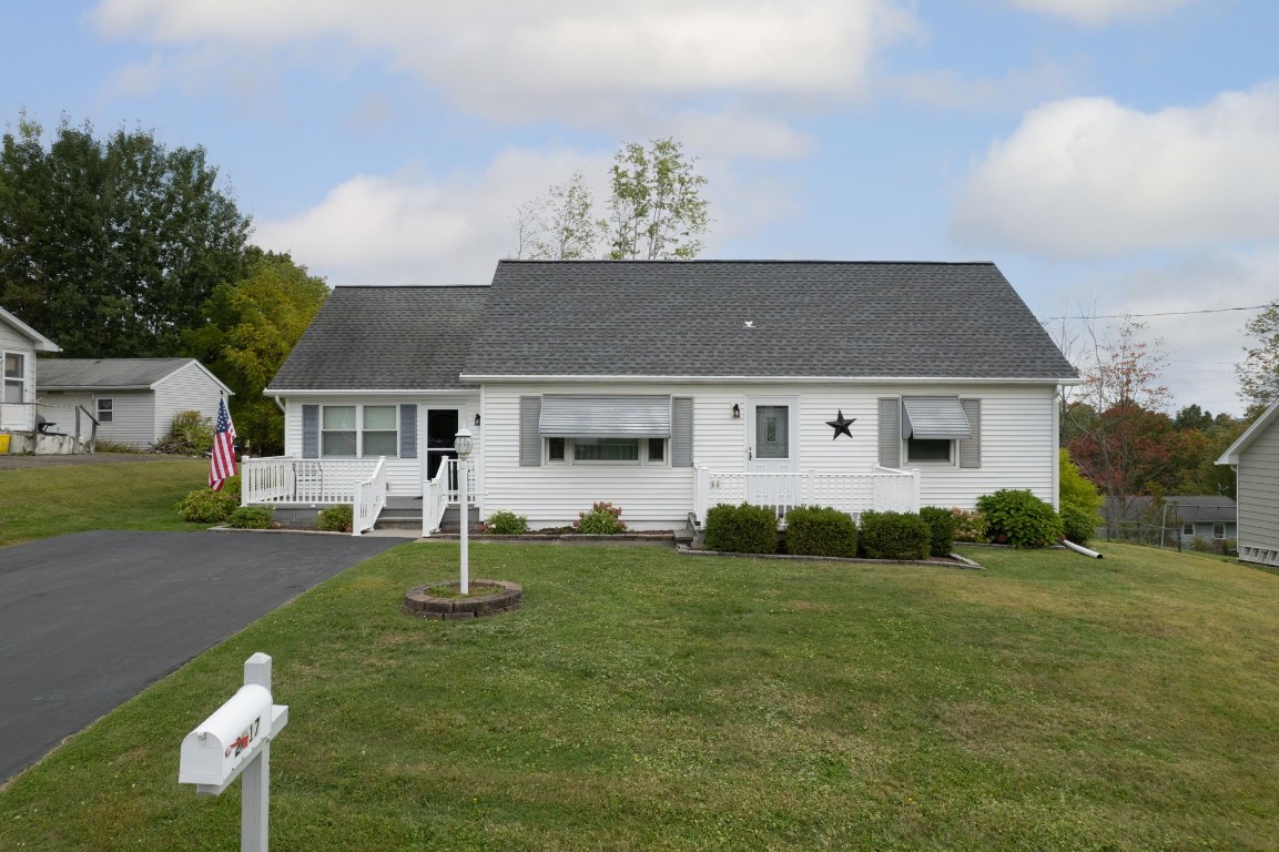 2017 Ford Road Endicott, NY 13760 - Photo 2 of 20