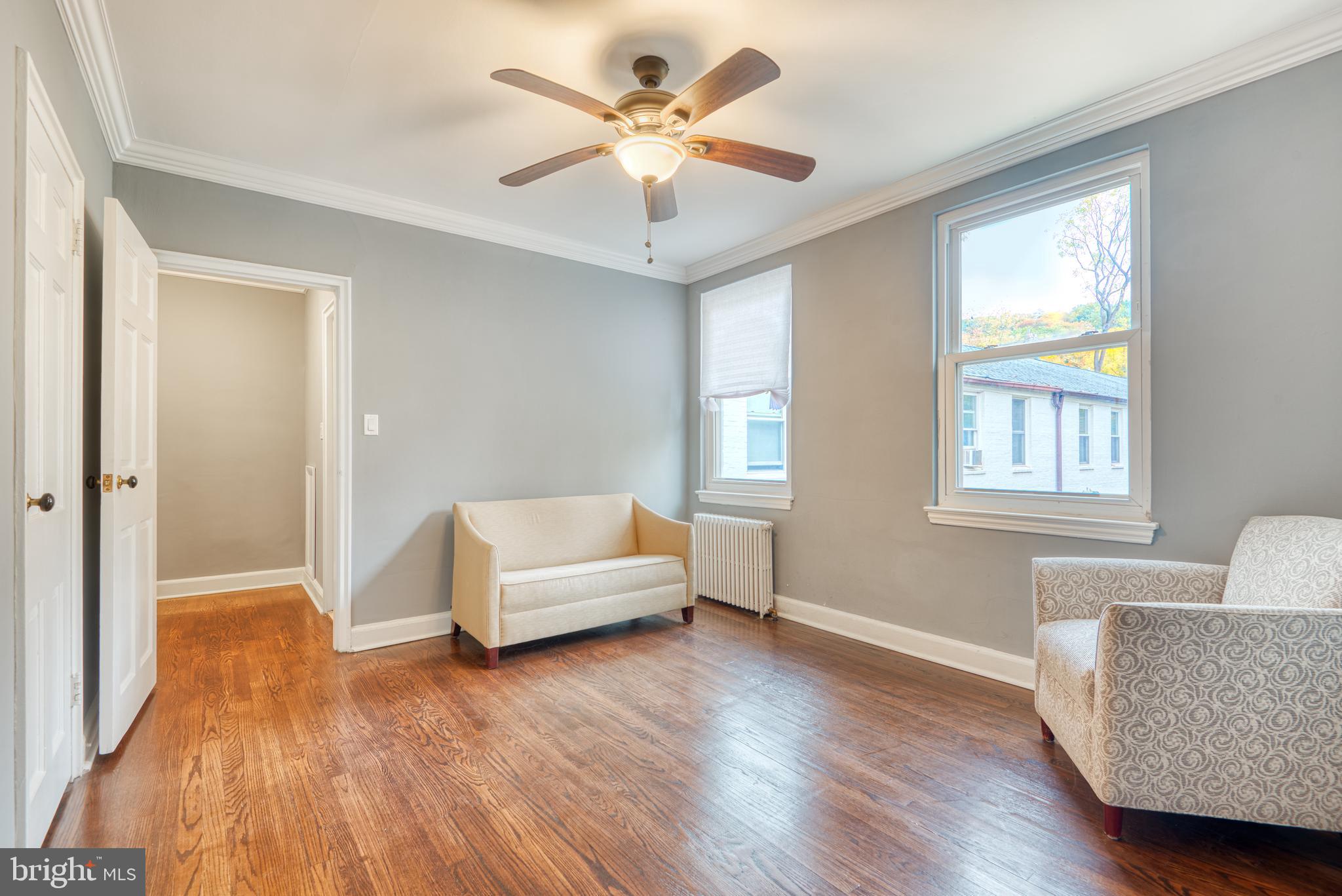 5203 Falls Road, Unit 5 Baltimore, MD 21210 - Photo 16 of 27 Bedroom 2