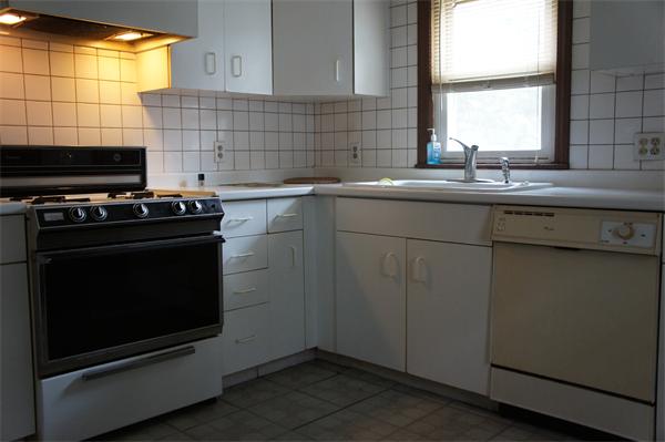 89 El Paso Street Springfield, MA 01104 - Photo 2 of 14 Gallery Image 2