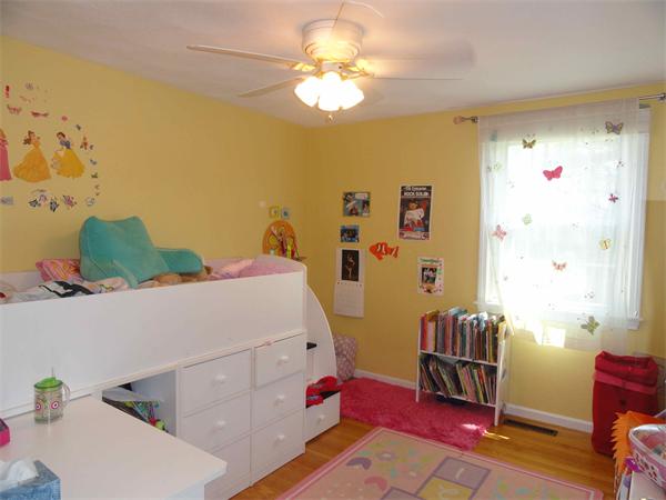 125 Standish Road Needham, MA 02492 - Photo 10 of 16
