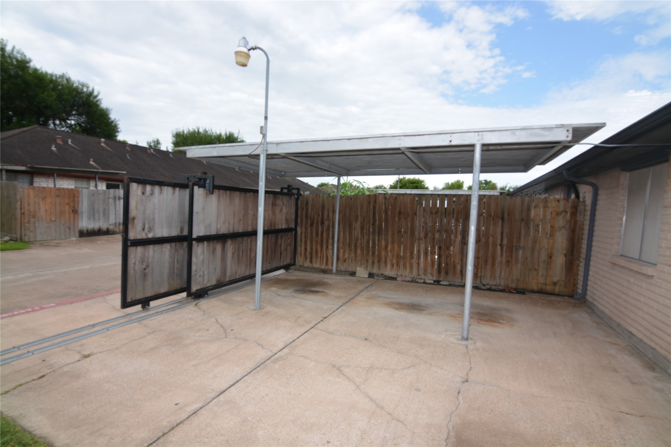7104 Jetty Lane Houston, TX 77072 - Photo 14 of 16