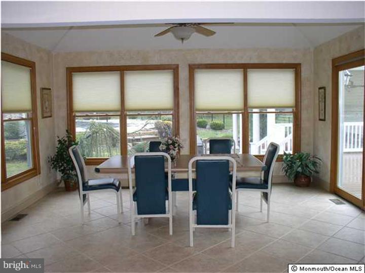 488 Stagecoach Road Clarksburg, NJ 08510 - Photo 5 of 12 Gallery Image 5