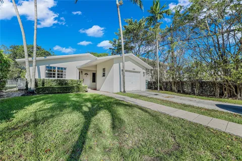 $899,000 | 4030 Southwest 62nd Avenue, South Miami, FL 33155