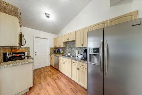 $899,000 | 4030 Southwest 62nd Avenue, South Miami, FL 33155