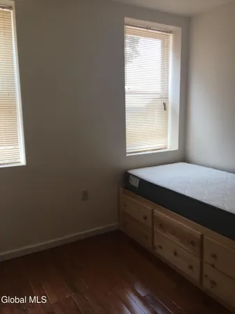 $2,150 | 277 Congress Street, Unit 2, Troy, NY 12180