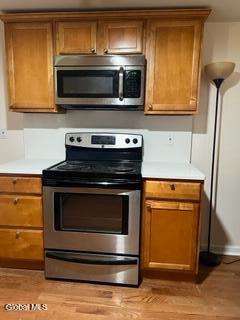 277 Congress Street, Unit 2 Troy, NY 12180 - Photo 4 of 22 277 2nd kitchen-3